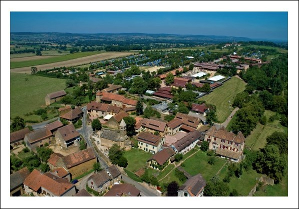 Taizé von oben made by taize de